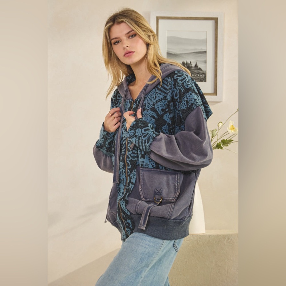 Oli & Hali Blue and Black Utility Jacket - Picture 4 of 5